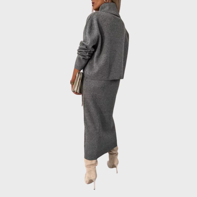 Stickad tvådelad klänning med elegant rund hals