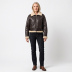 Damjacka med dragkedja, bälte och fickor