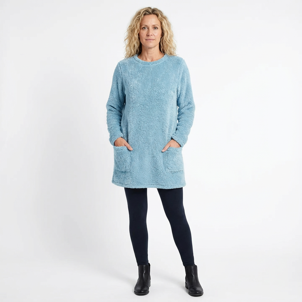 Mjuk midjelång damtröja i avslappnad passform