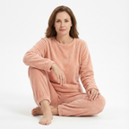 Mjukt stickat loungeset för dam med rund hals