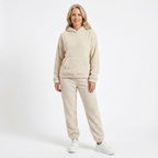 Mysigt stickat loungeset för dam