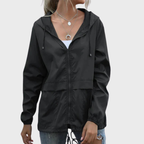 Avslappnad jacka med justerbar huva