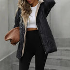 quiltad jacka med mysig foderkrage