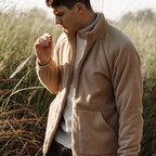 Herrjacka med hög krage