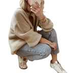 Damkofta med rund hals och knappar