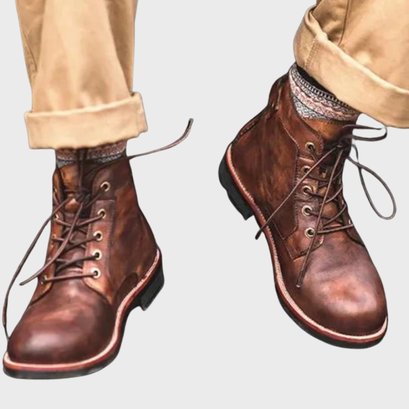 Herrskor med snörning och rund tå