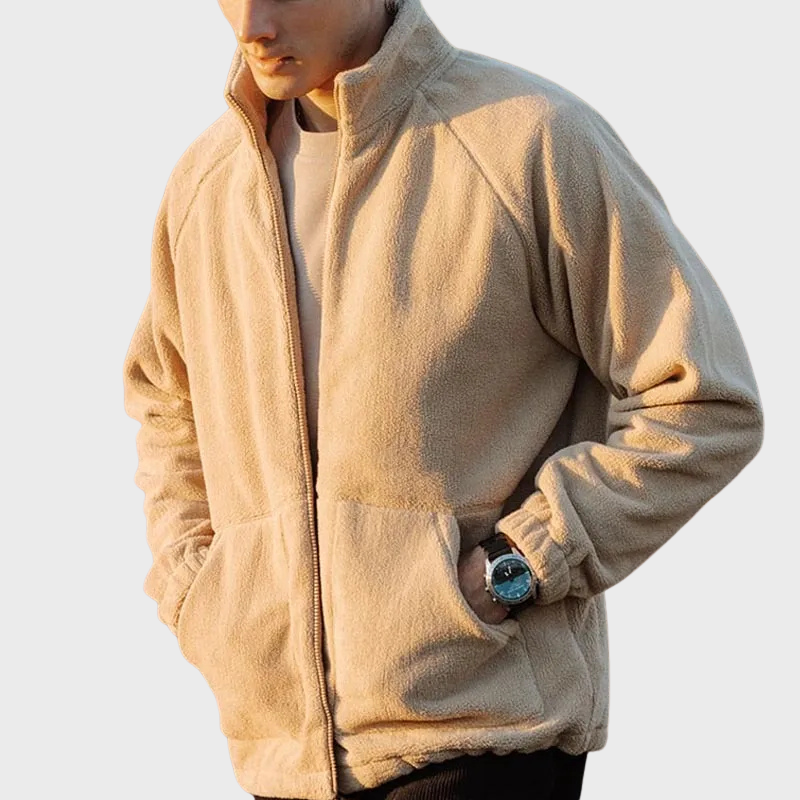 Herrjacka med hög krage