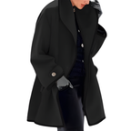 Elegant vid damkappa för höst och vinte