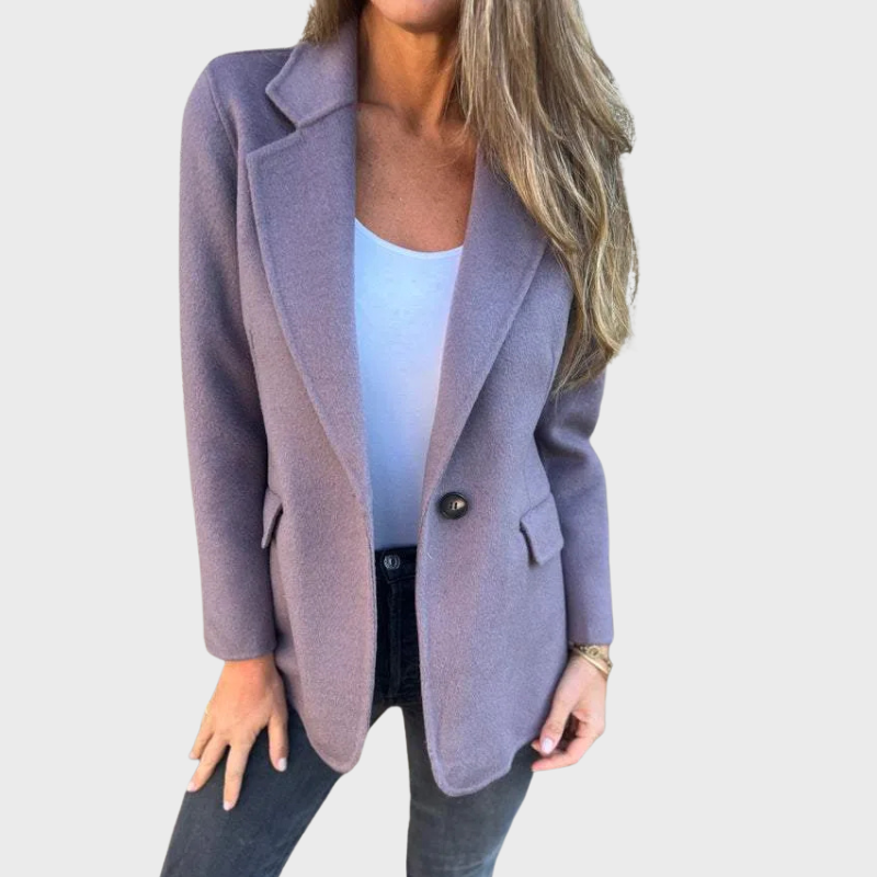 Välskuren damkavaj med enkelknäppning