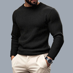 Stickad herrtröja med rund hals