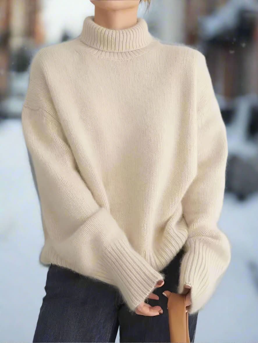 Stickad damtröja med hög polokrage